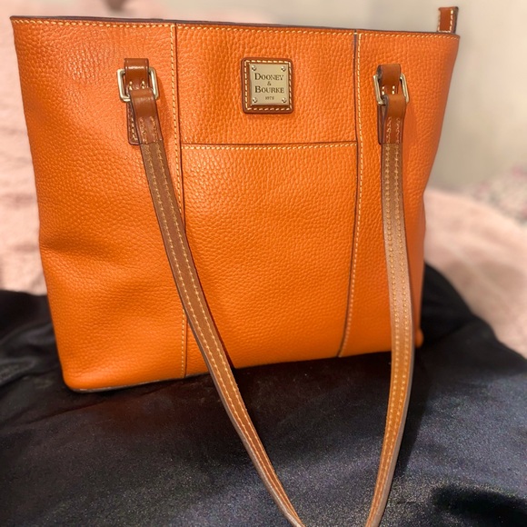 Pebble Grain Small Lexington Tote - Picture 1 of 7
